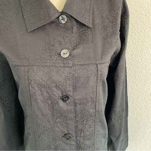 NWOT Chicos Embroidered Cotton Black Button Collar Long Sleeve Jacket Top SZ 12 - Picture 3 of 10
